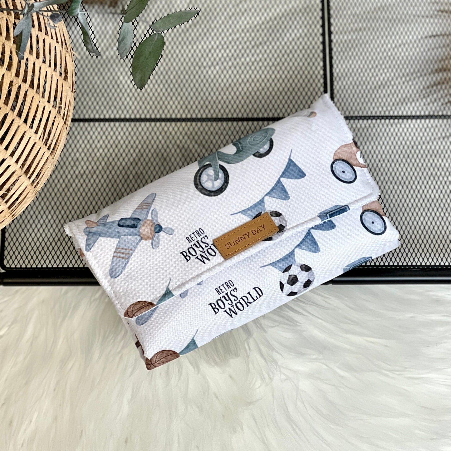 Matelas à langer portable imperméable collection "Monde rétro"