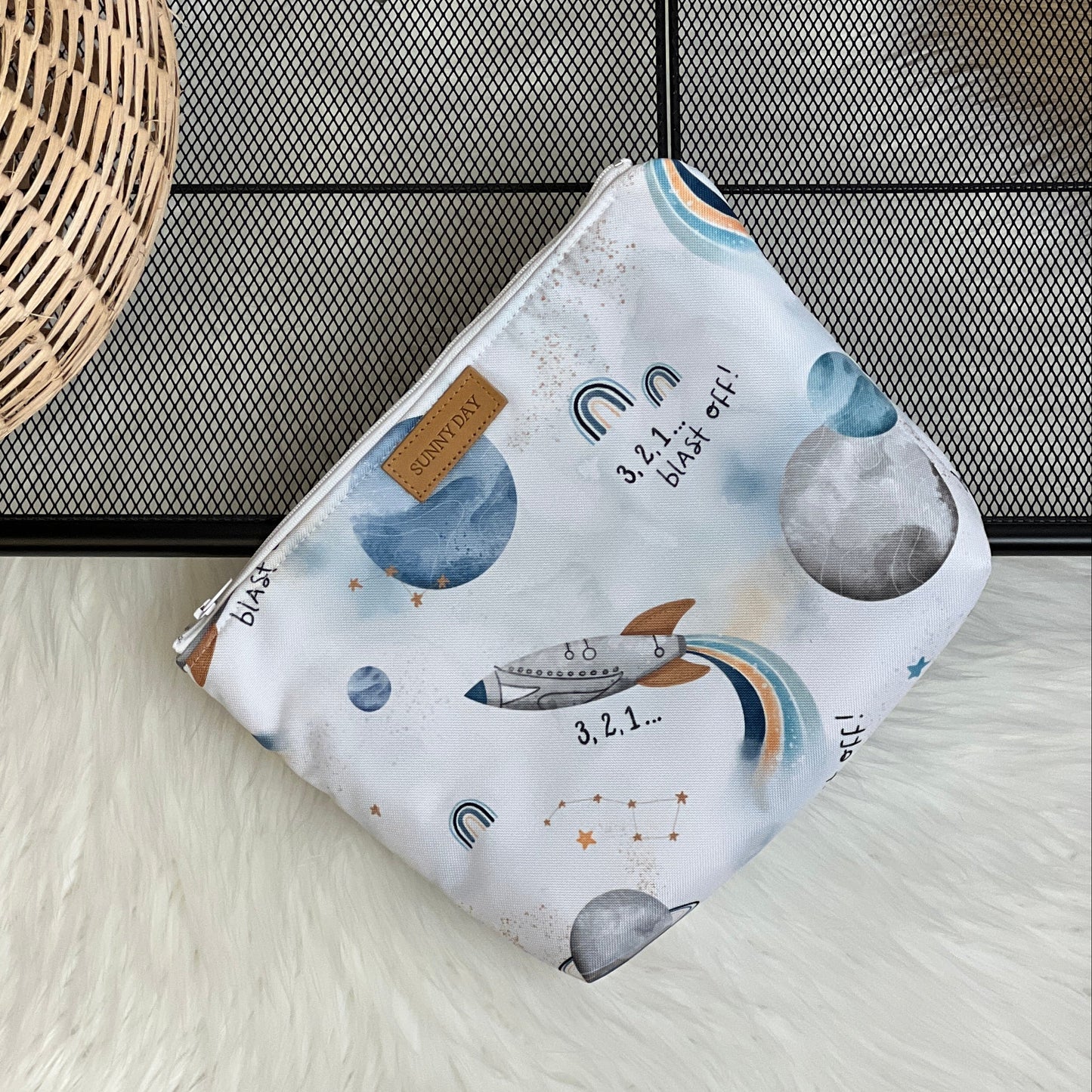 Trousse de toilette imperméable collection « Espace blanc »