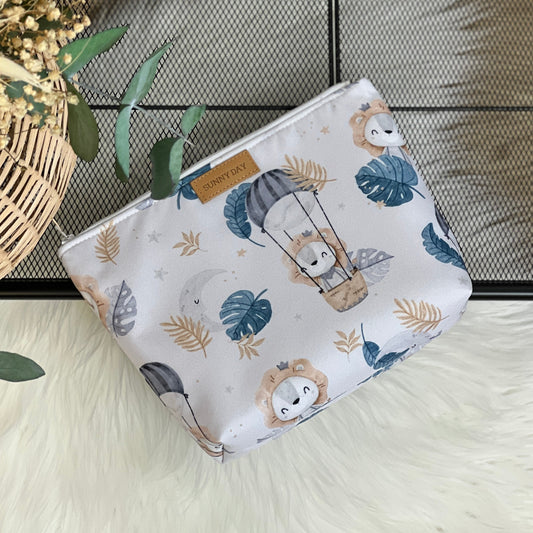 Toiletry bag waterproof "Lions" collection